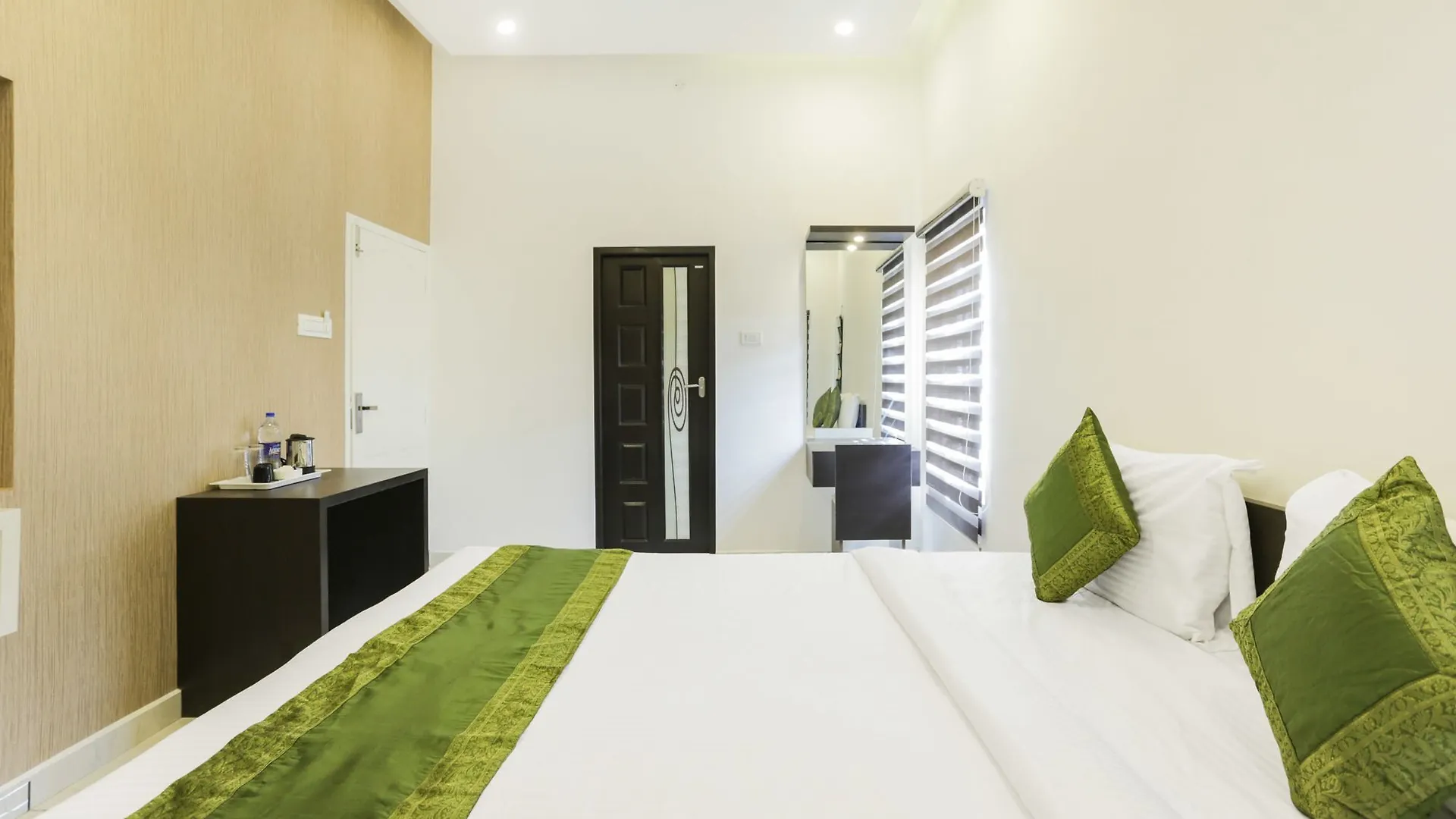 Treebo F Square Hotel Kochi